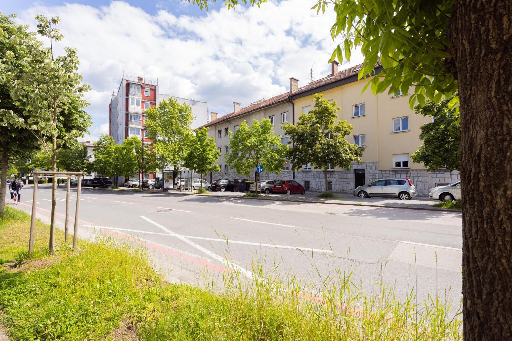 Large Two Bedroom Family App - Free Parking Ljubljana Exterior photo