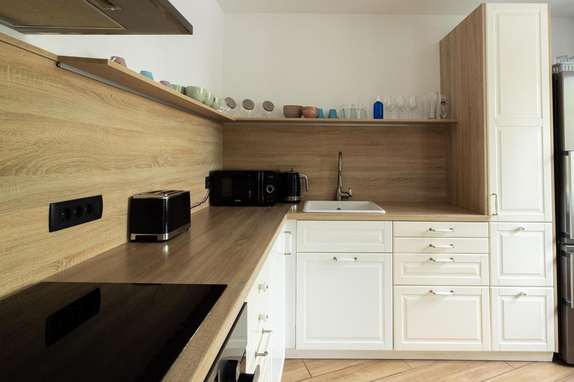 Large Two Bedroom Family App - Free Parking Ljubljana Exterior photo