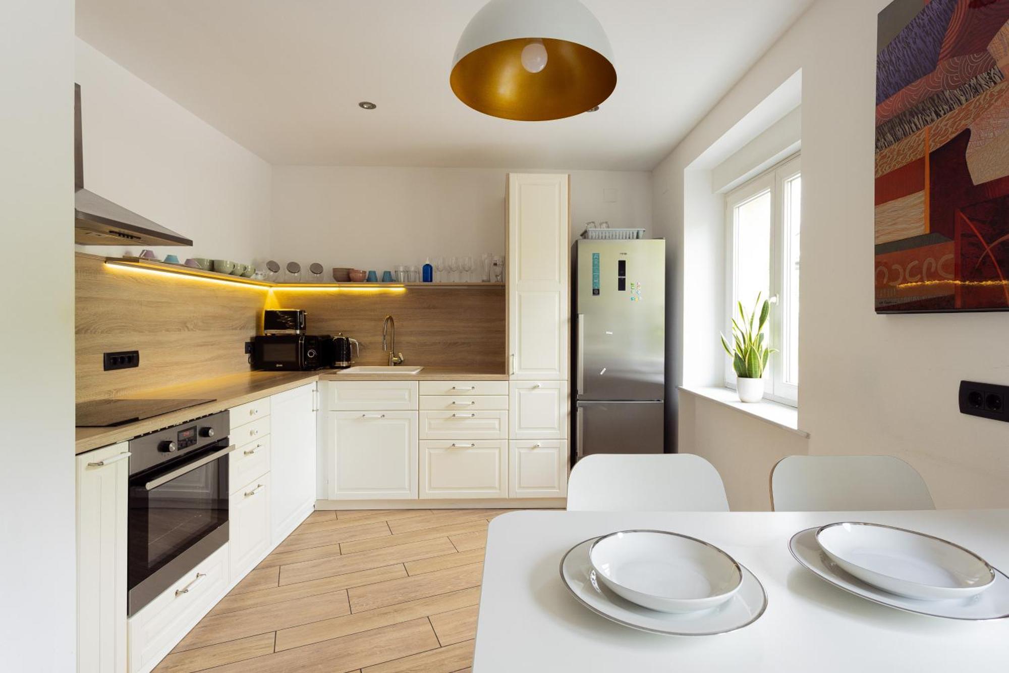 Large Two Bedroom Family App - Free Parking Ljubljana Exterior photo